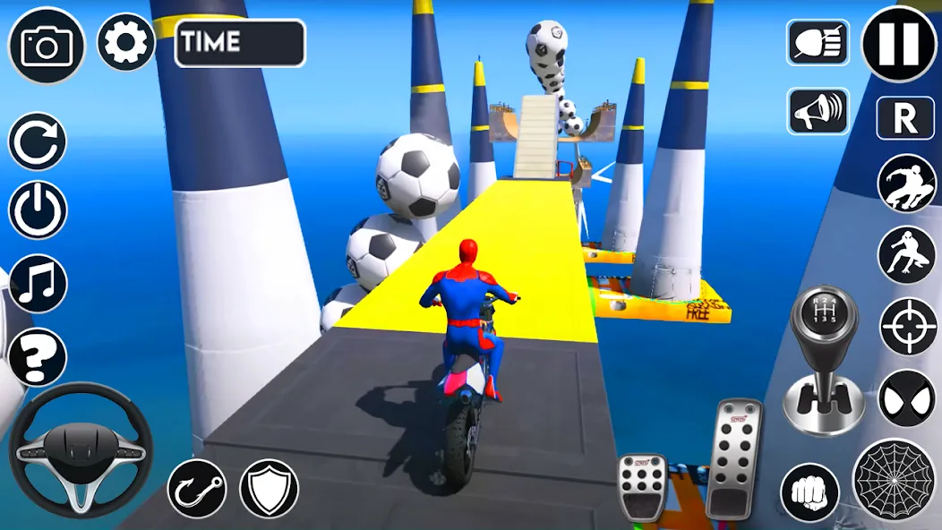 Superhero Tricky Bike Stunt [MOD: безлимитные деньги и все байки] Screenshot 5