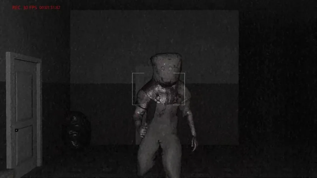 The Ghost - Multiplayer Horror [MOD: открыты все локации и режимы] Screenshot 1