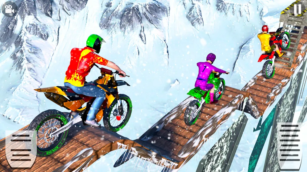Snow Tricky Bike Stunt Race 3D [MOD: безлимитные деньги и топливо] Screenshot 4