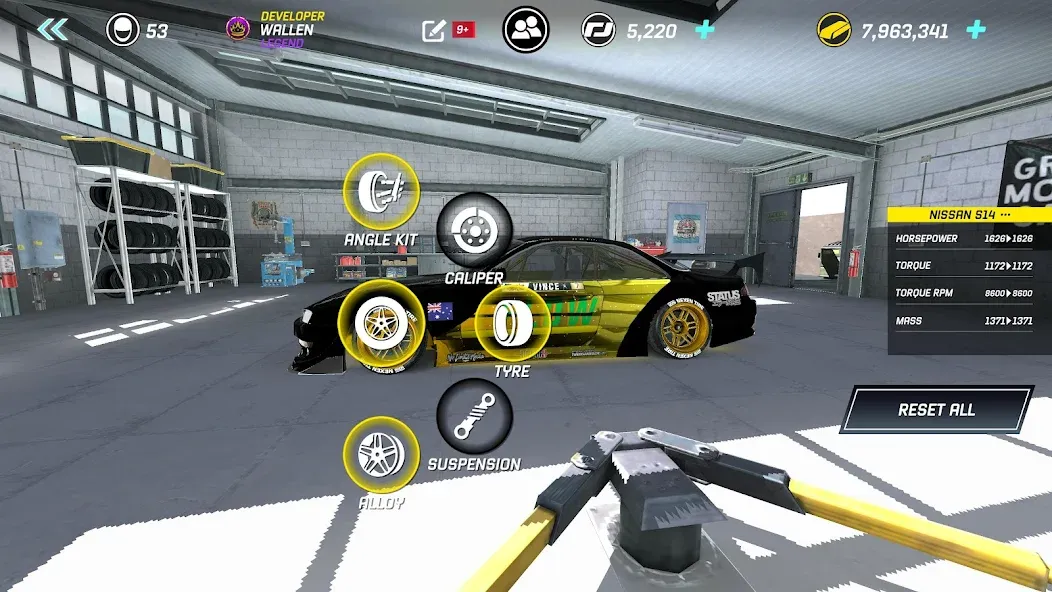 Torque Drift [MOD: безлимитные деньги и топливо] Screenshot 2