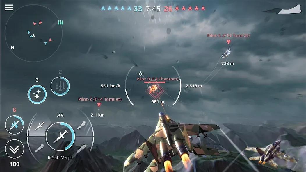 Sky Combat: War Planes Online [MOD: безлимитные деньги и топливо] Screenshot 1